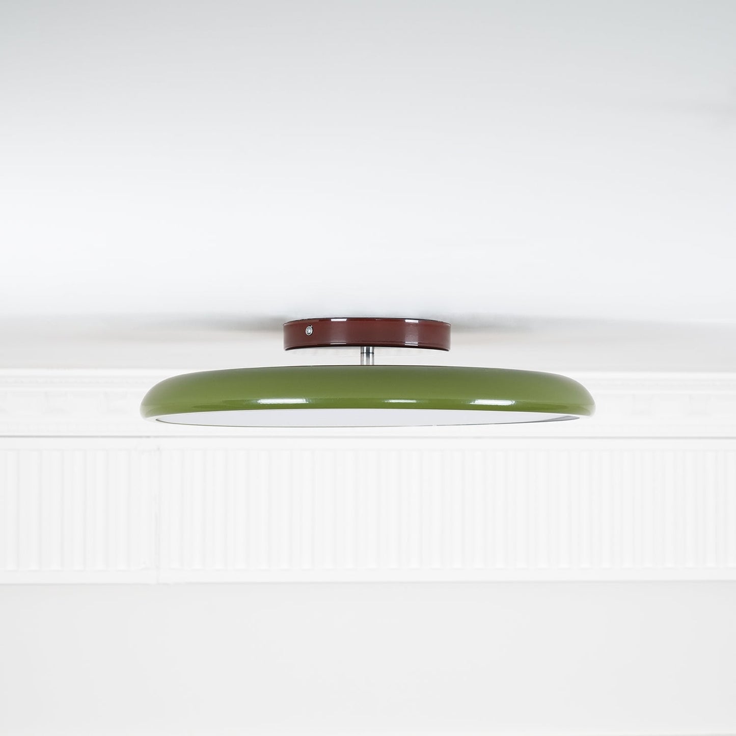 Verstellbare Farbenfrohe LED-Deckenleuchte | Metall & Acryl | Innenbeleuchtung