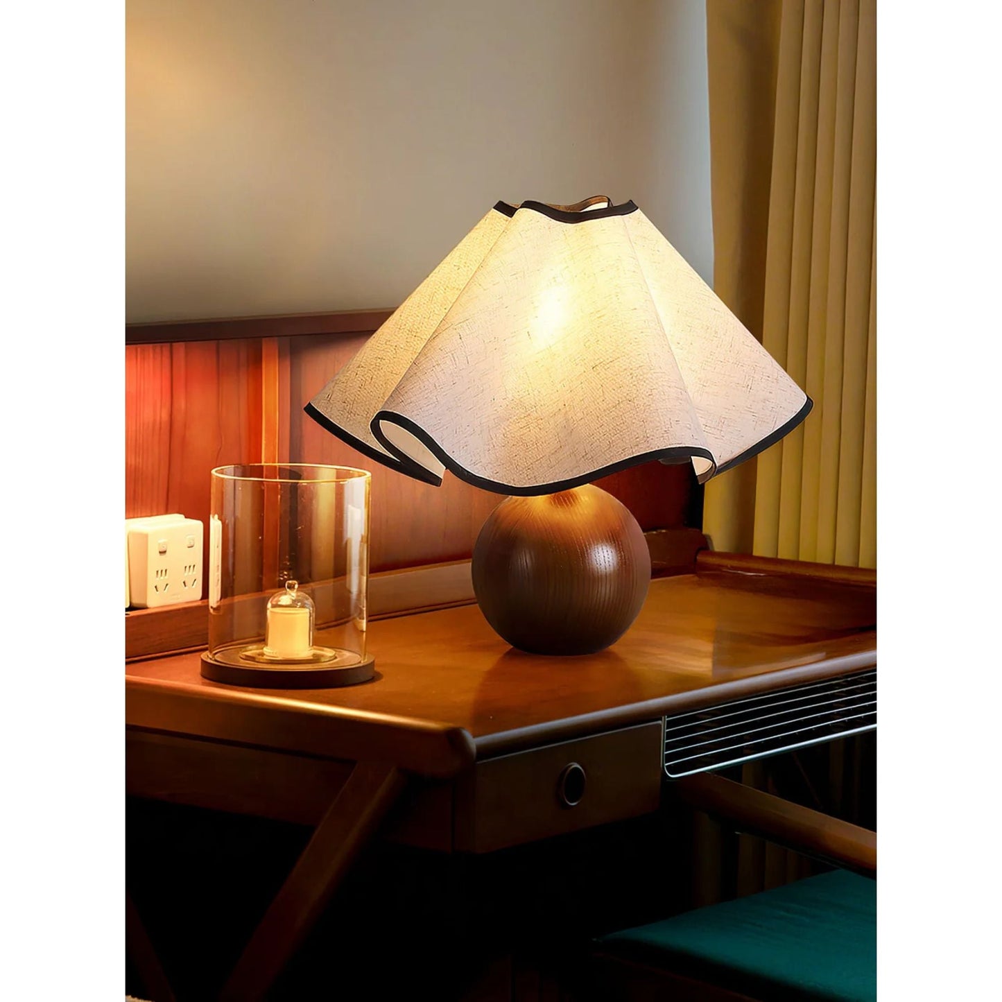 Tischlampe Stoff Wellenform | Holz | E27 | Warmes Licht