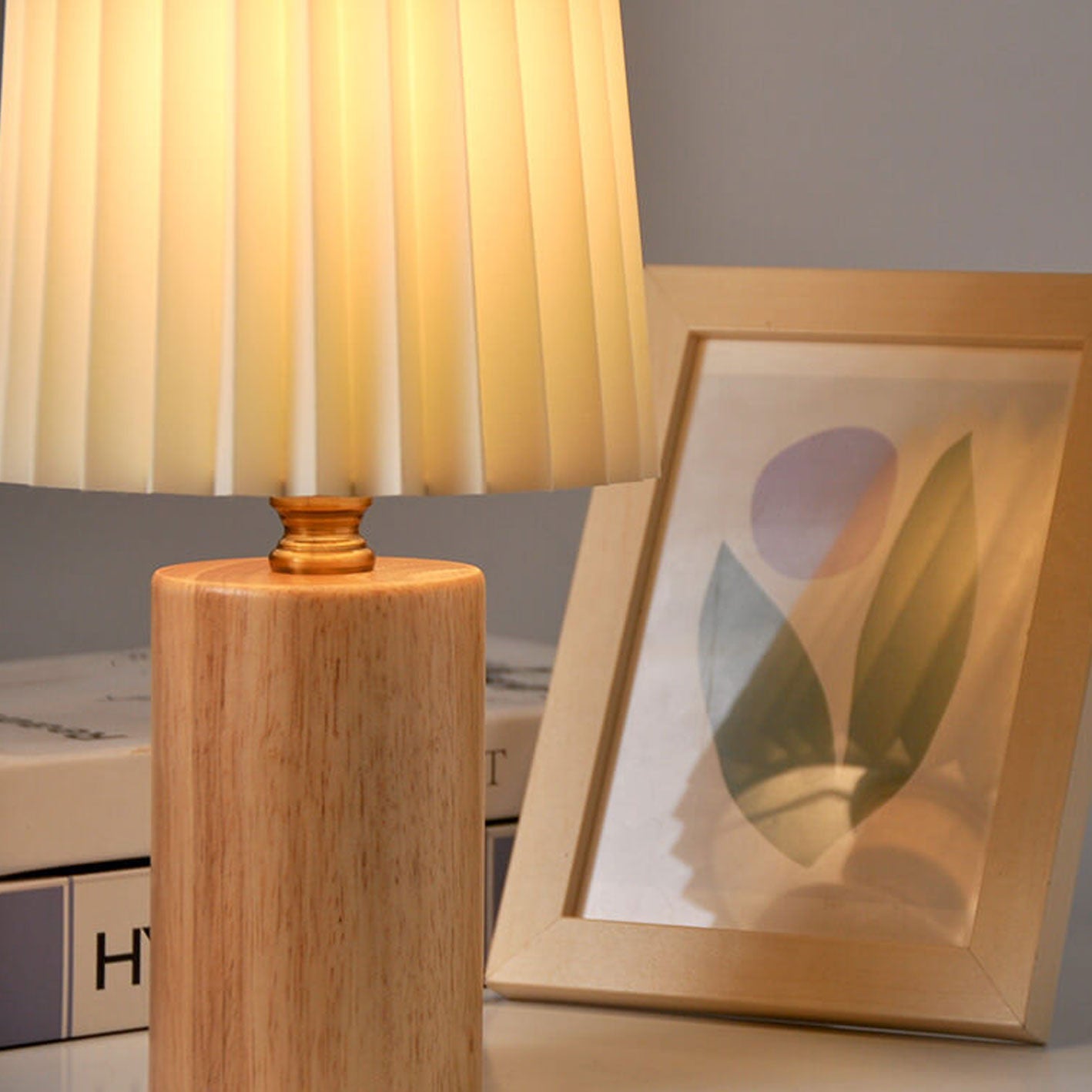 Vintage Korean Falten-Stoff Zylinder-LED-Tischlampe | Retro-Minimalistisches Design | 1-flammig