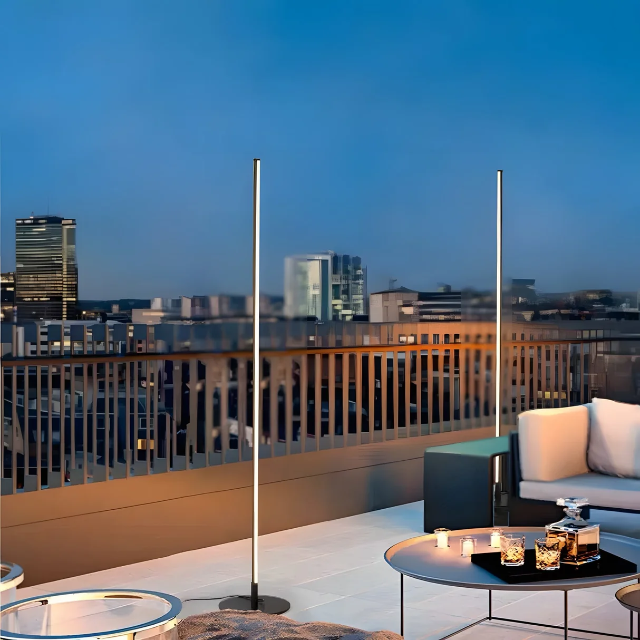 Solar-Stehlampe Außen | LED | IP65 Wasserdicht | Garten & Terrasse