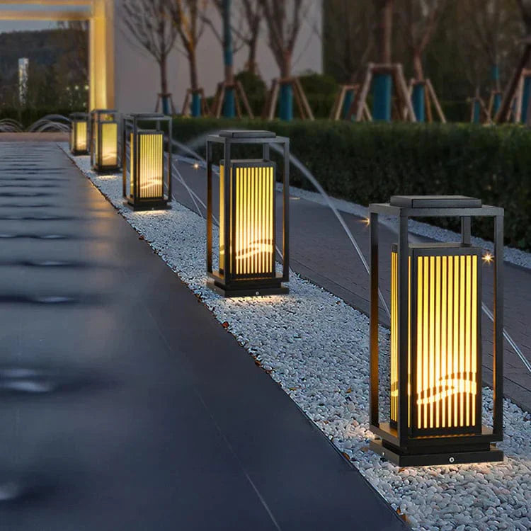 Solar-Pollerleuchte Käfigdesign | LED Warmweiß | IP65 | Garten & Terrasse