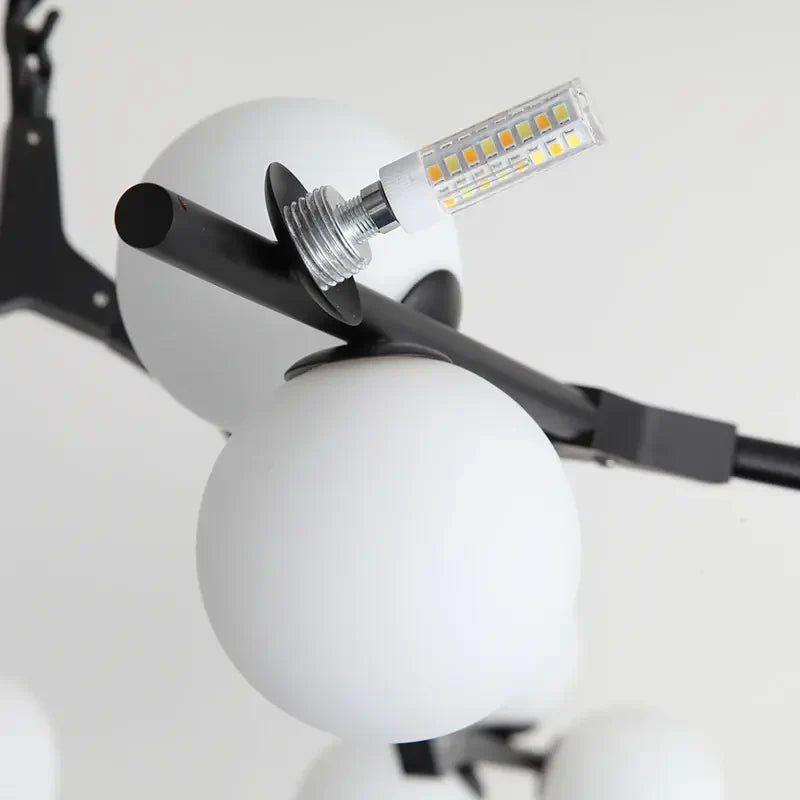 Deckenleuchte Wohnzimmer | Schwarz | Glaskugeln | Warmes Licht