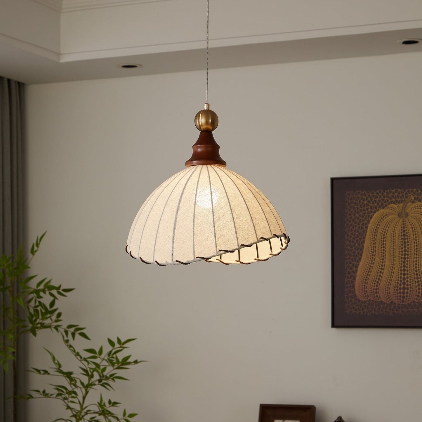 Pendelleuchte Stoff Plissee | Holz & Metall | E26/E27 LED | Elegant