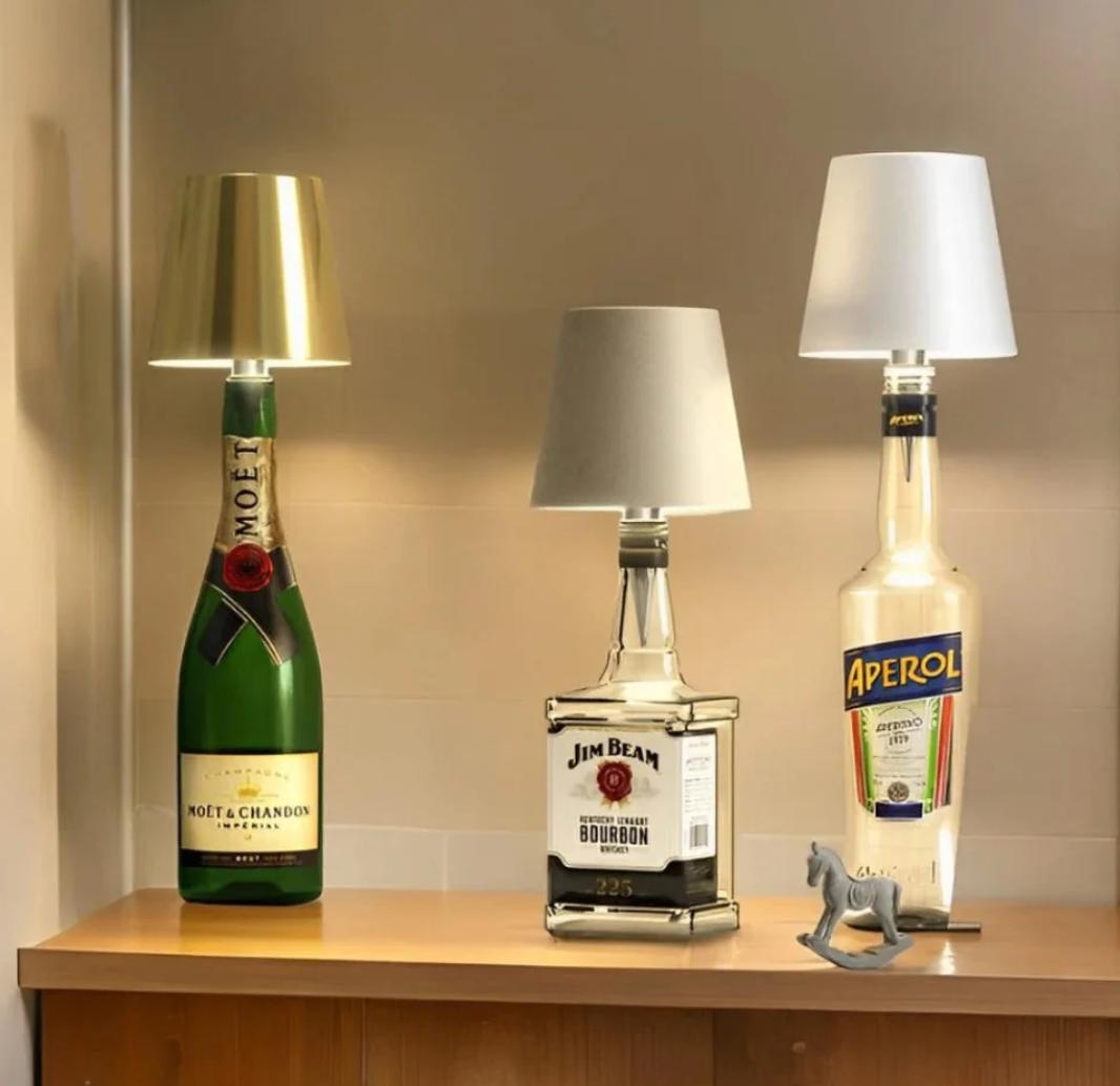 Design‑Lampe Flaschenform | Innen & Außen | LED Ambientelicht