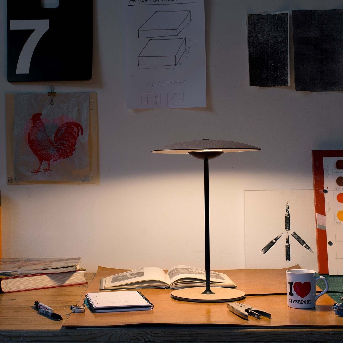 Tischlampe Metall | Integrierte LED | 3 Lichtfarben | Modernes Design