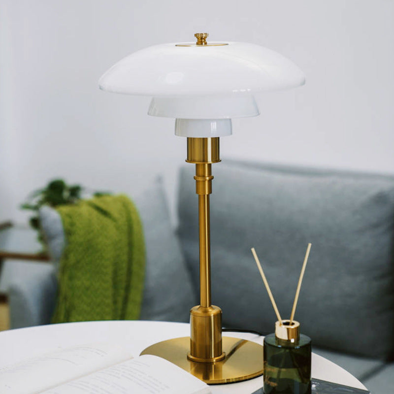 Skandinavische Designer-Tischlampe | Minimalistisches Nordic-Design