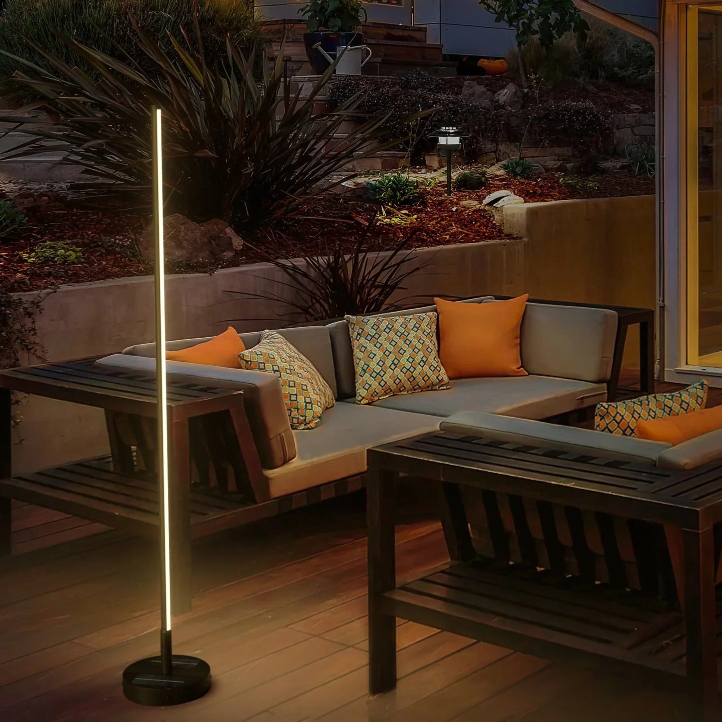 Solar-Stehlampe Außen | LED | IP65 Wasserdicht | Garten & Terrasse