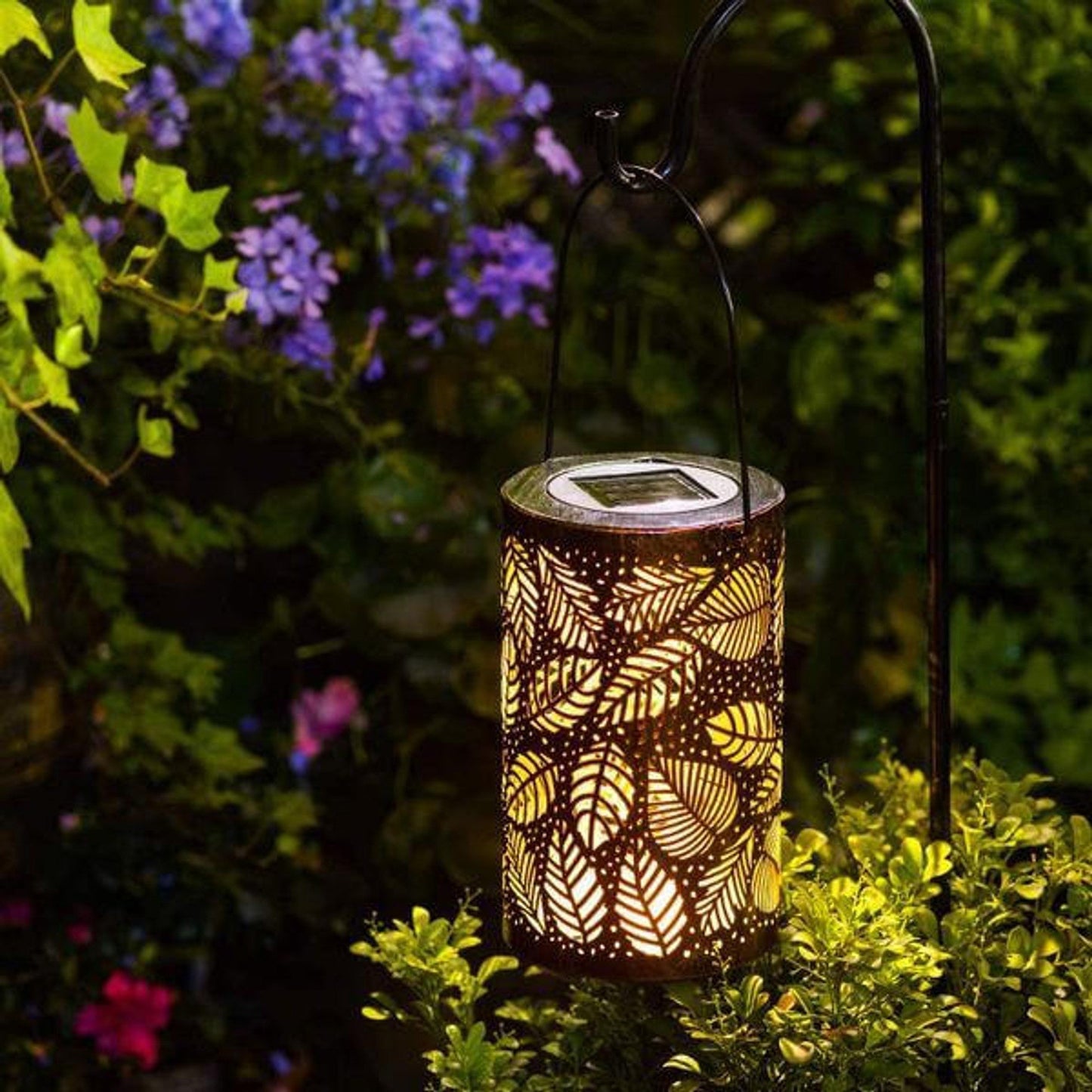 Solar-Laterne Zylinder | Blattmuster | LED | Garten & Terrasse