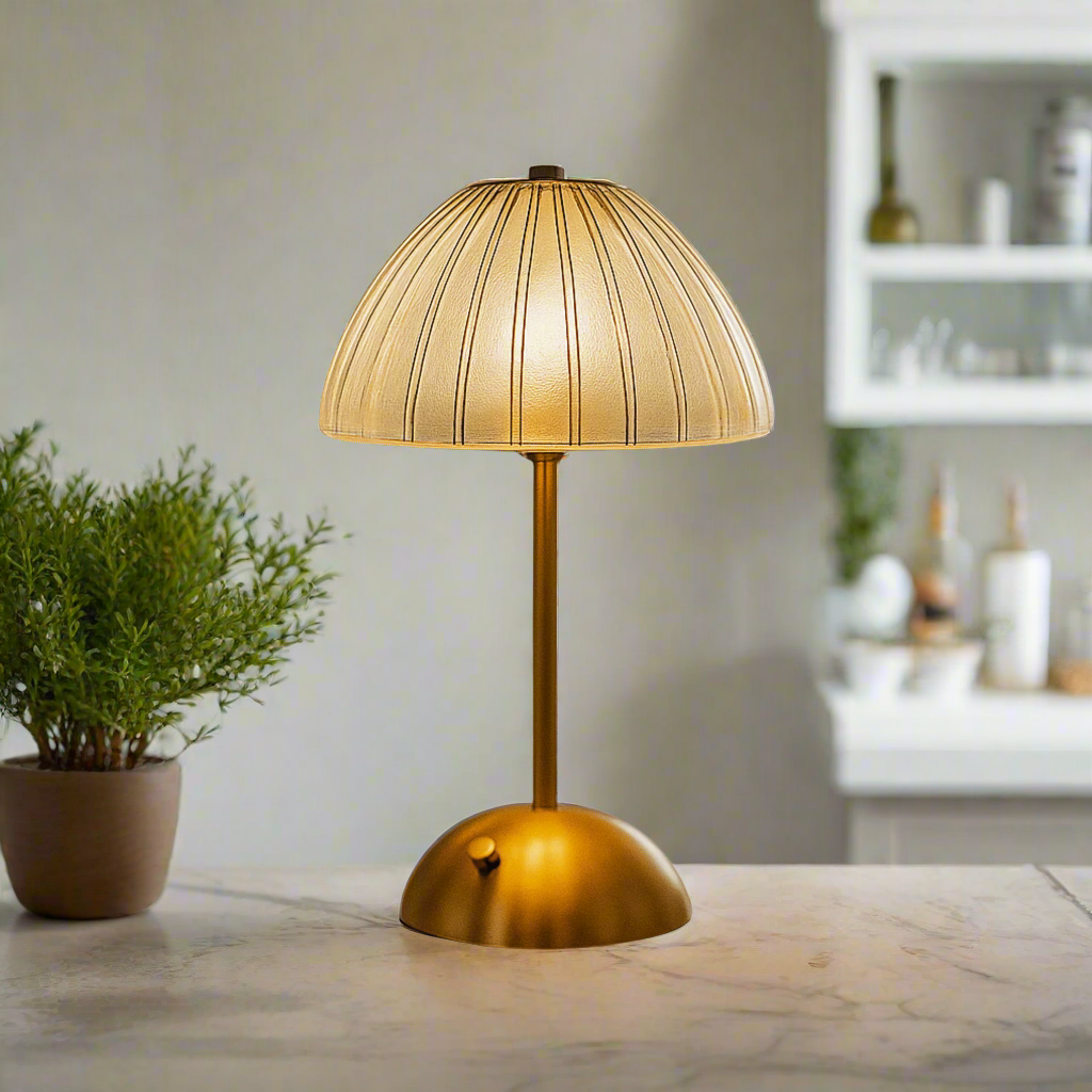 LED-Tischlampe Gold | Wiederaufladbar | Modern | Indoor