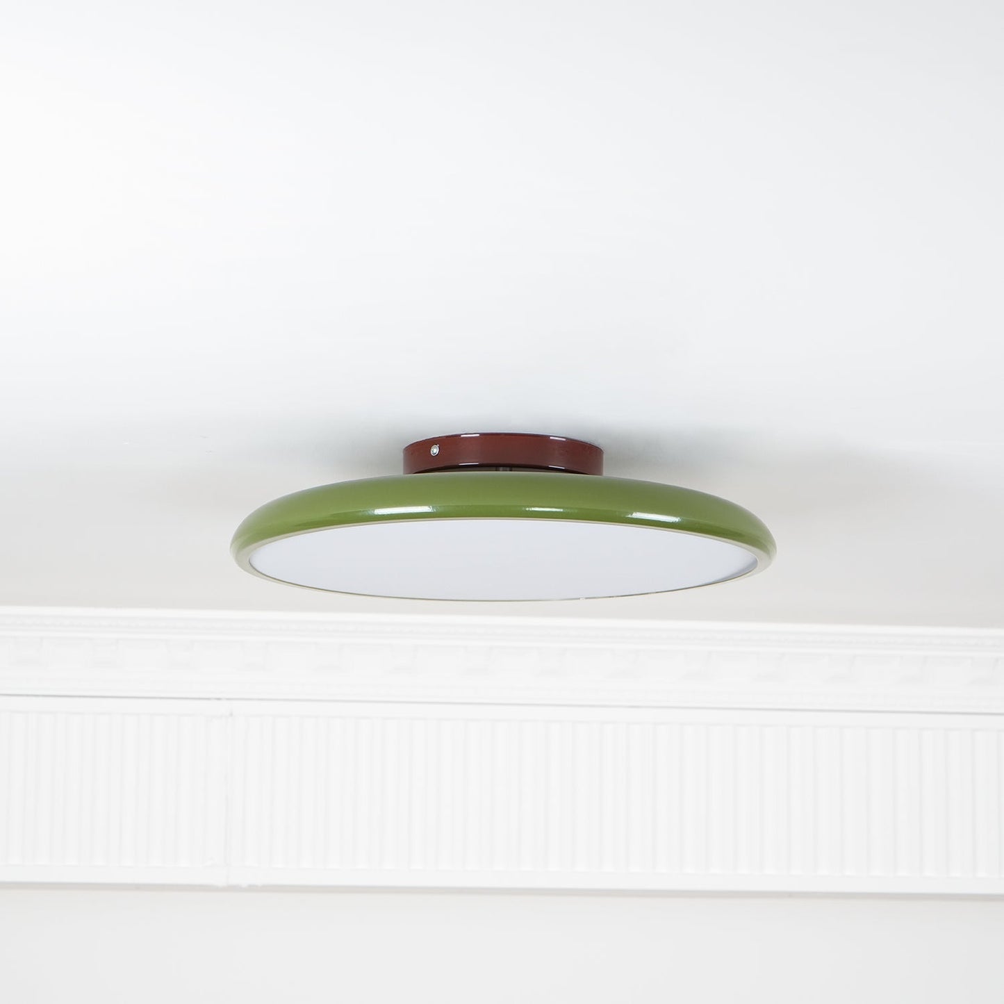 Verstellbare Farbenfrohe LED-Deckenleuchte | Metall & Acryl | Innenbeleuchtung