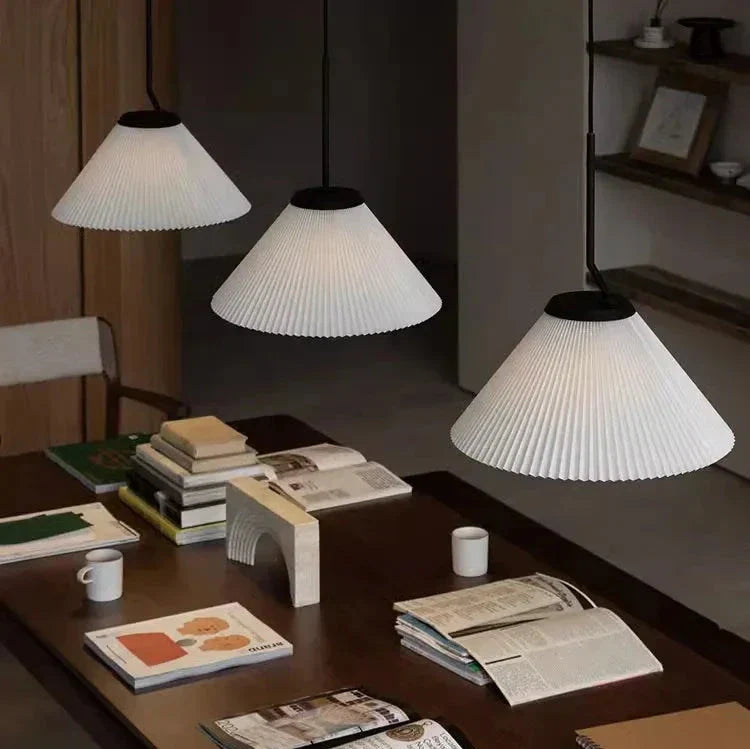 Nordische Pendelleuchte Plissee | Stoffschirm Creme | E27 LED | Skandinavischer Stil