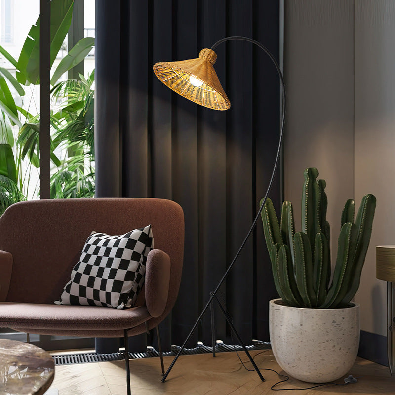Stehlampe Bambus Tripod | E27 | Warmweiß | Skandinavisch