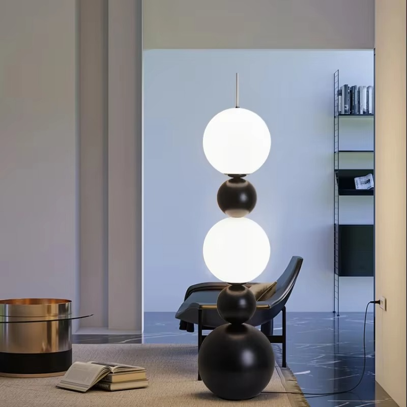 Stehlampe Organisches Design | 3 Lichtquellen | LED | Warmweißes Ambientelicht