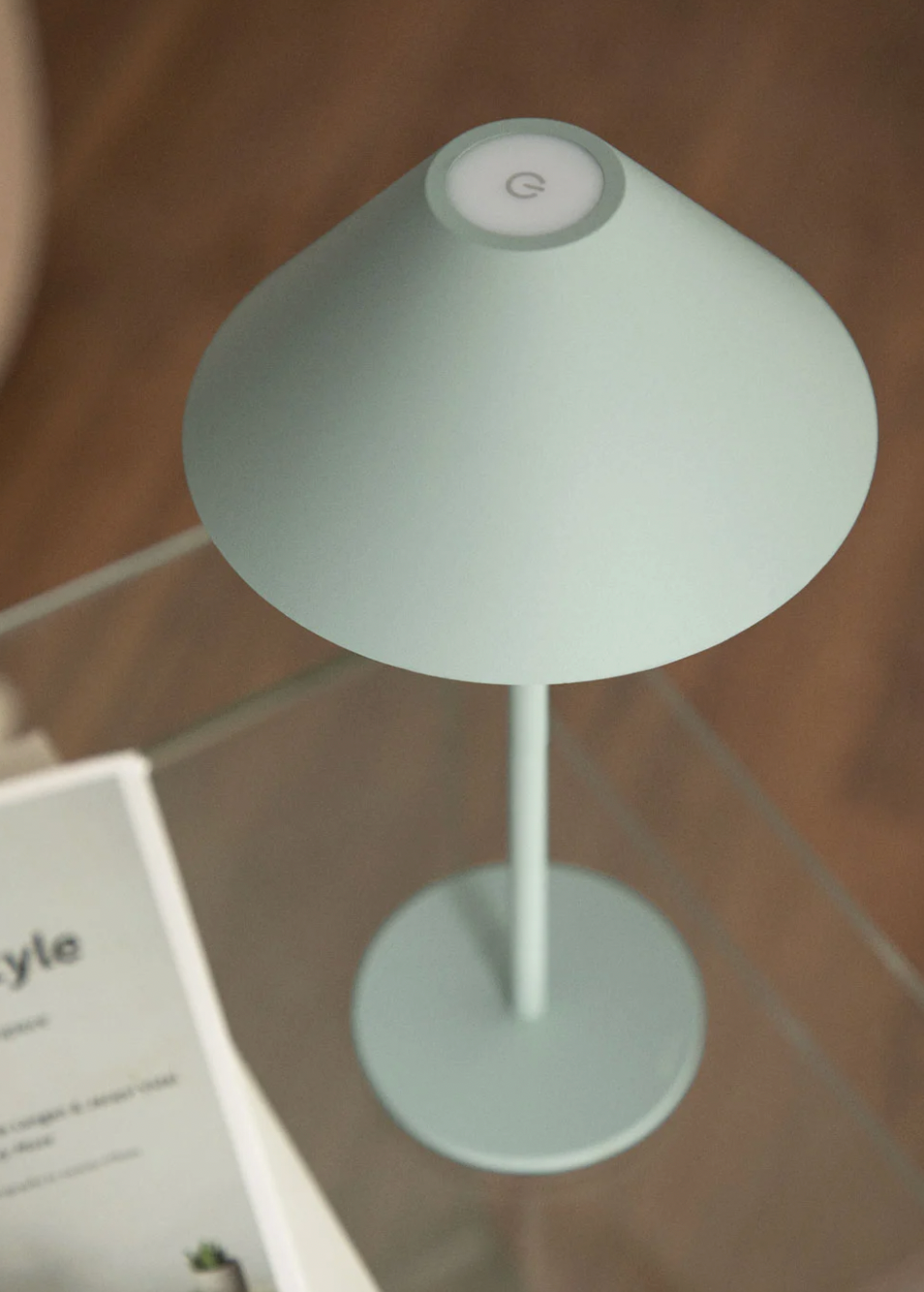 Kabellose LED-Tischlampe | Wetterfest | Touch-Dimmung | Modern