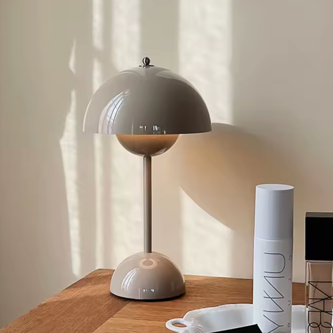 LED‑Tischlampe | Warmweißes Ambientelicht | Wohnzimmer & Büro