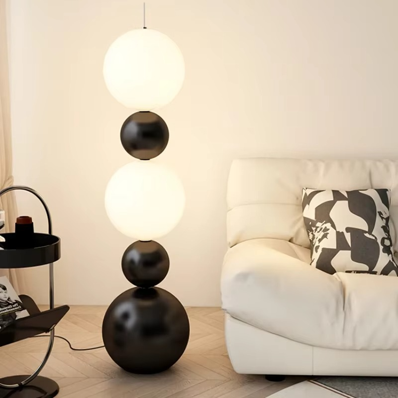 Stehlampe Organisches Design | 3 Lichtquellen | LED | Warmweißes Ambientelicht