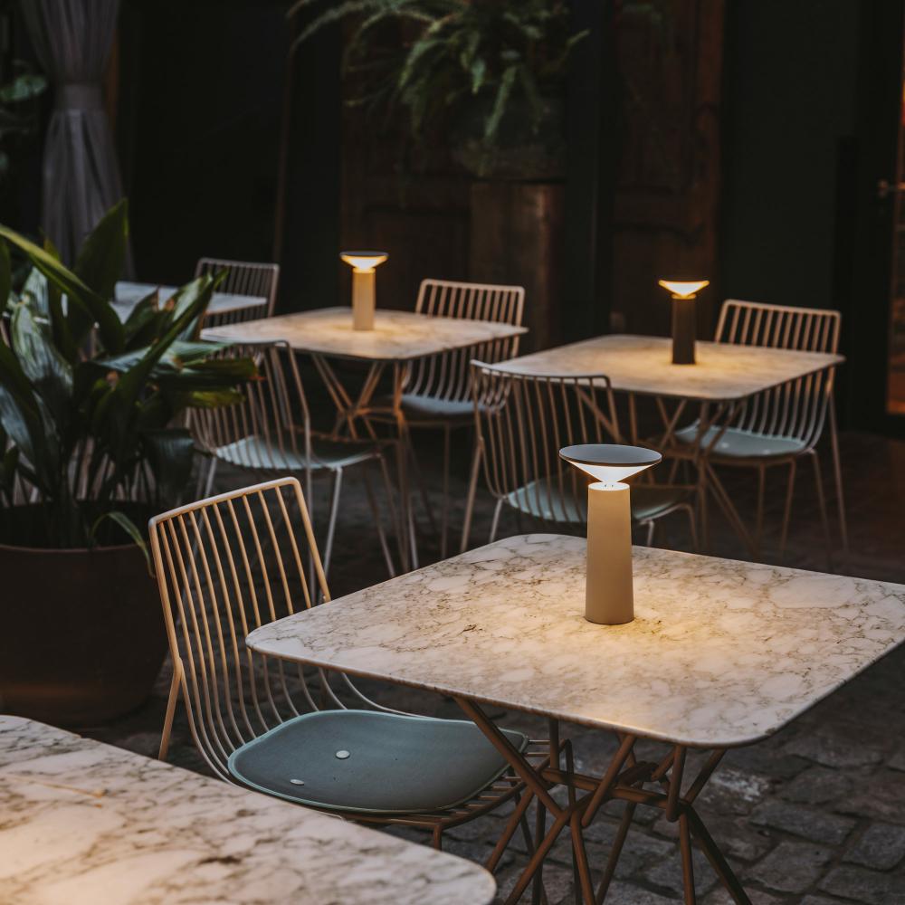 Drehbare LED‑Tischleuchte | Verstellbar | Modern & Funktional