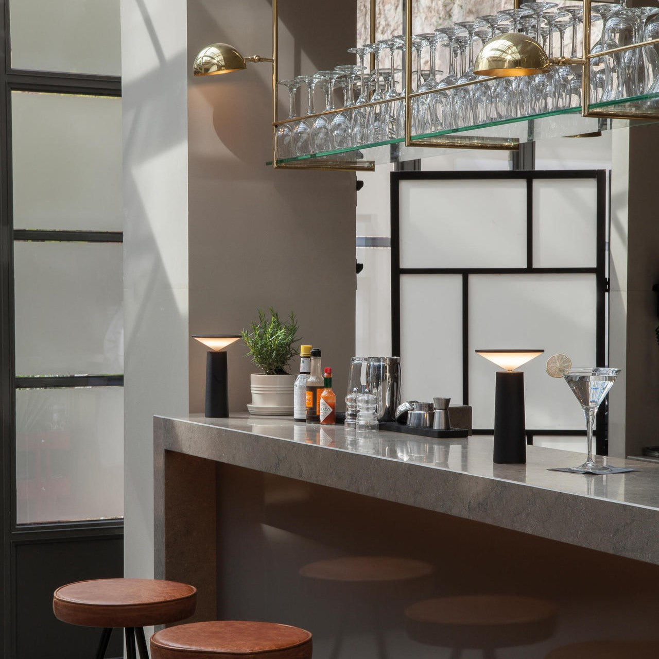 Drehbare LED‑Tischleuchte | Verstellbar | Modern & Funktional