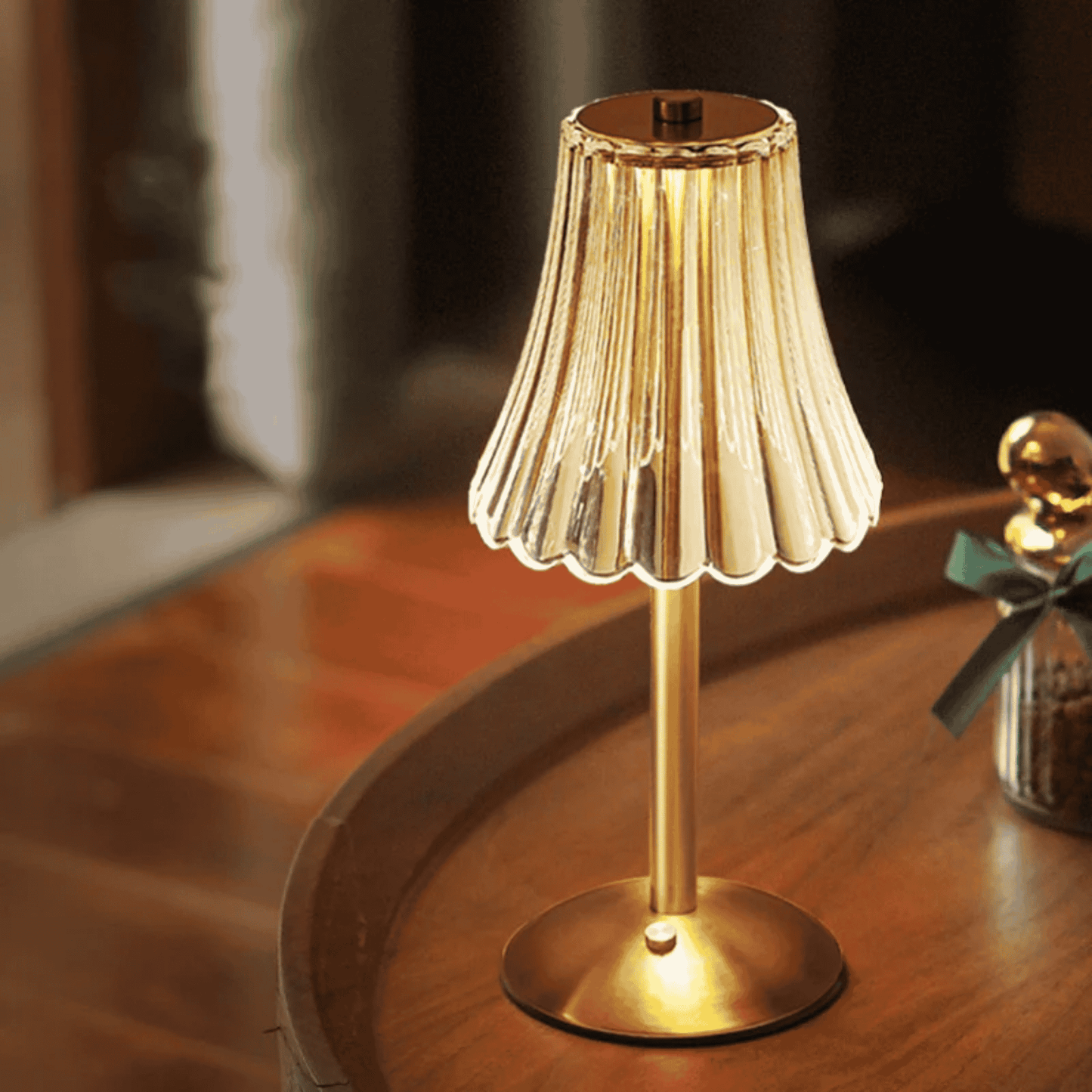 LED-Tischlampe Gold | Wiederaufladbar | Modern | Indoor
