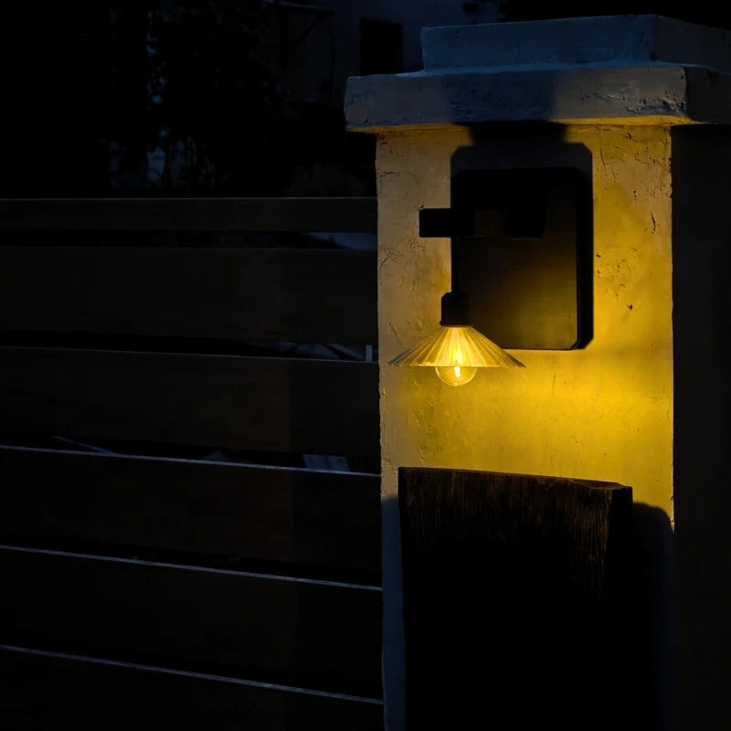 Solar-Wandleuchte Hängeschirm | LED Warmweiß | IP44 | Außen