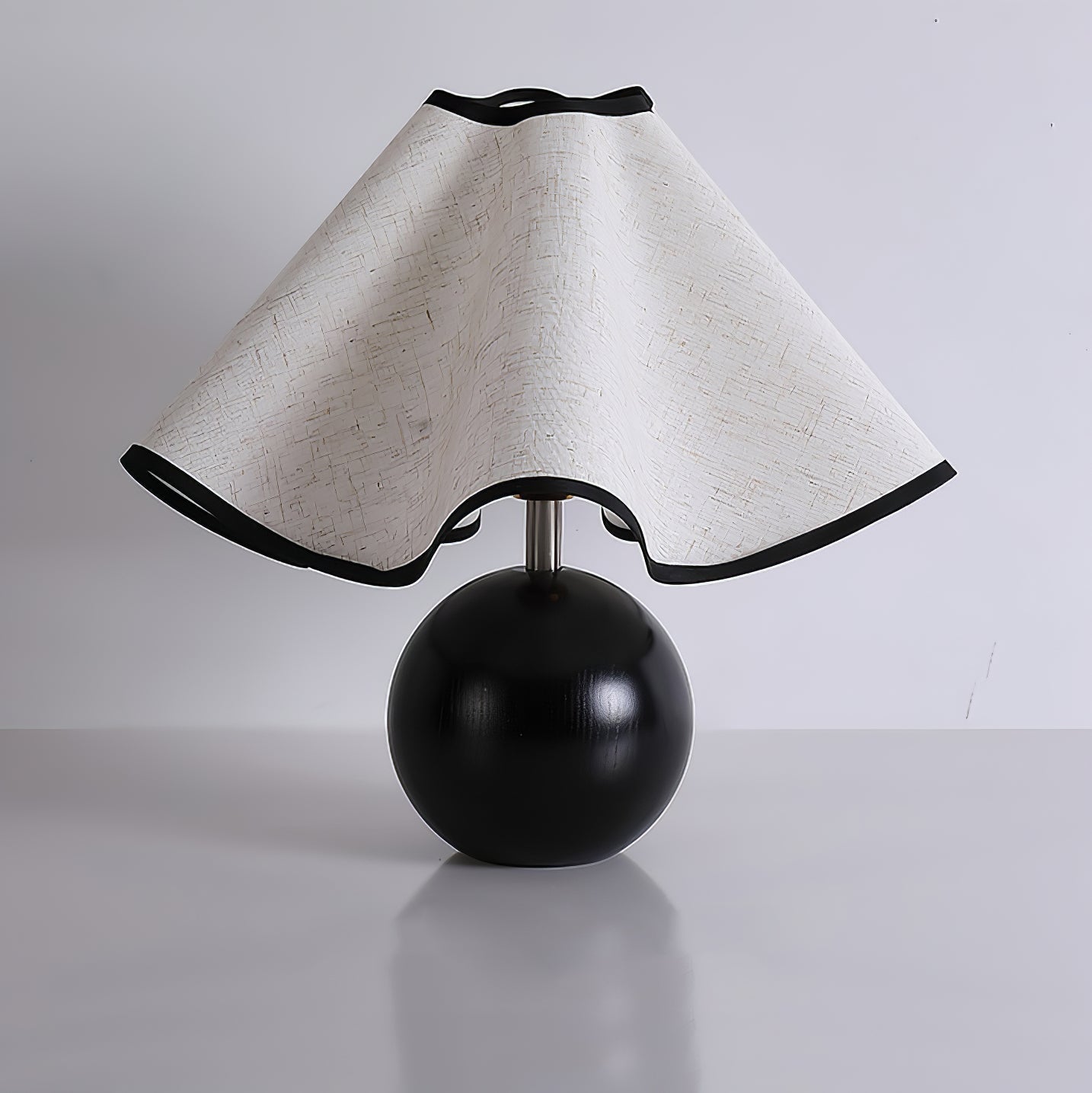 Tischlampe Stoff Wellenform | Holz | E27 | Warmes Licht