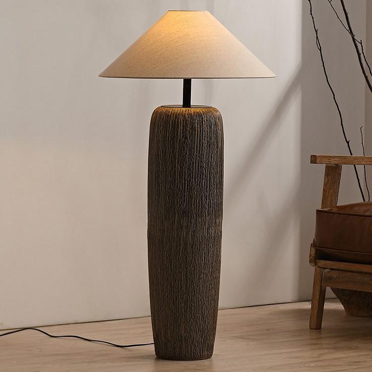 Stehlampe Vintage Holz-Look | Stoffschirm | E26/E27 LED | Rustikales Design