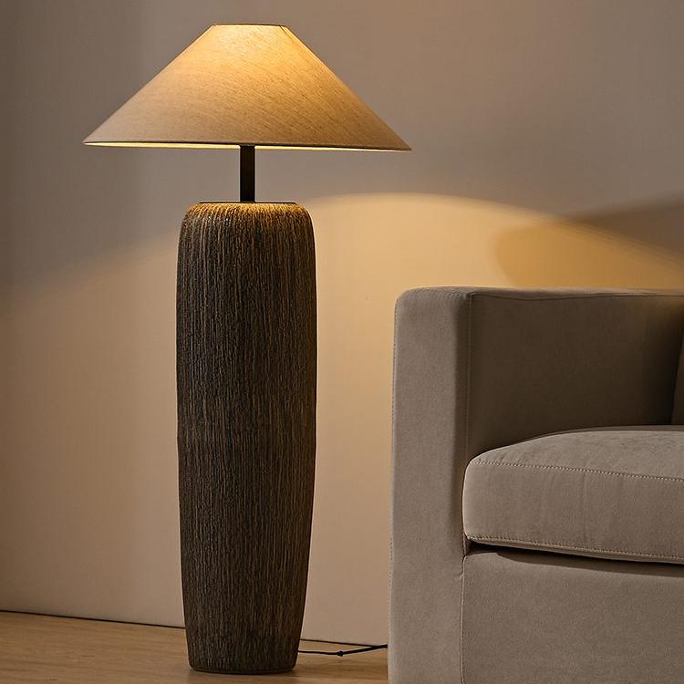 Stehlampe Vintage Holz-Look | Stoffschirm | E26/E27 LED | Rustikales Design