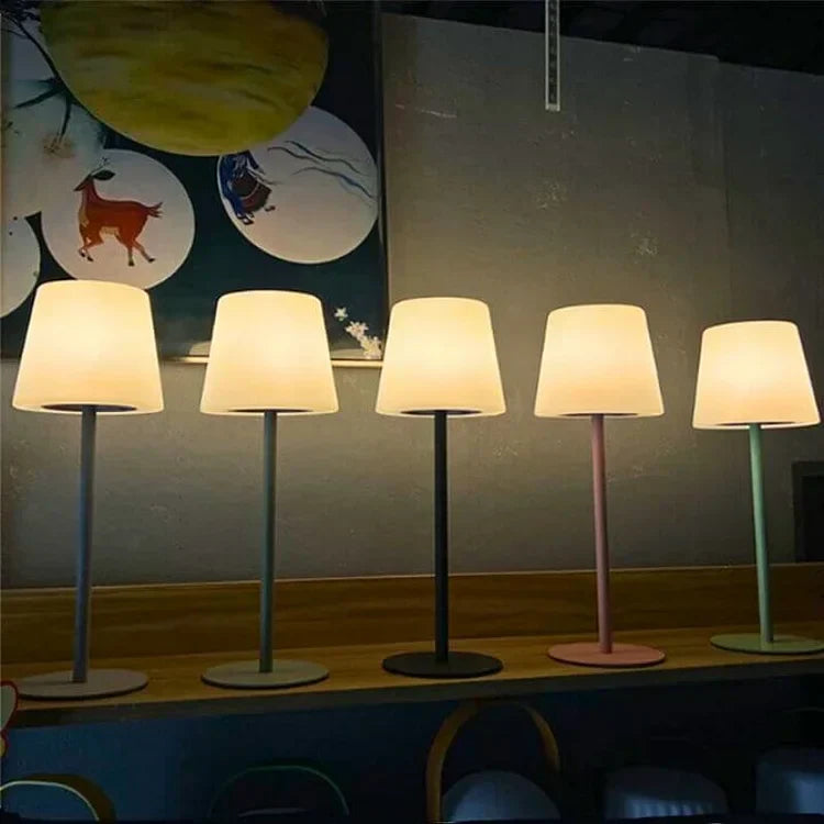 Kabellose LED-Tischlampe | 16 Farben | USB 5V | Modernes Design