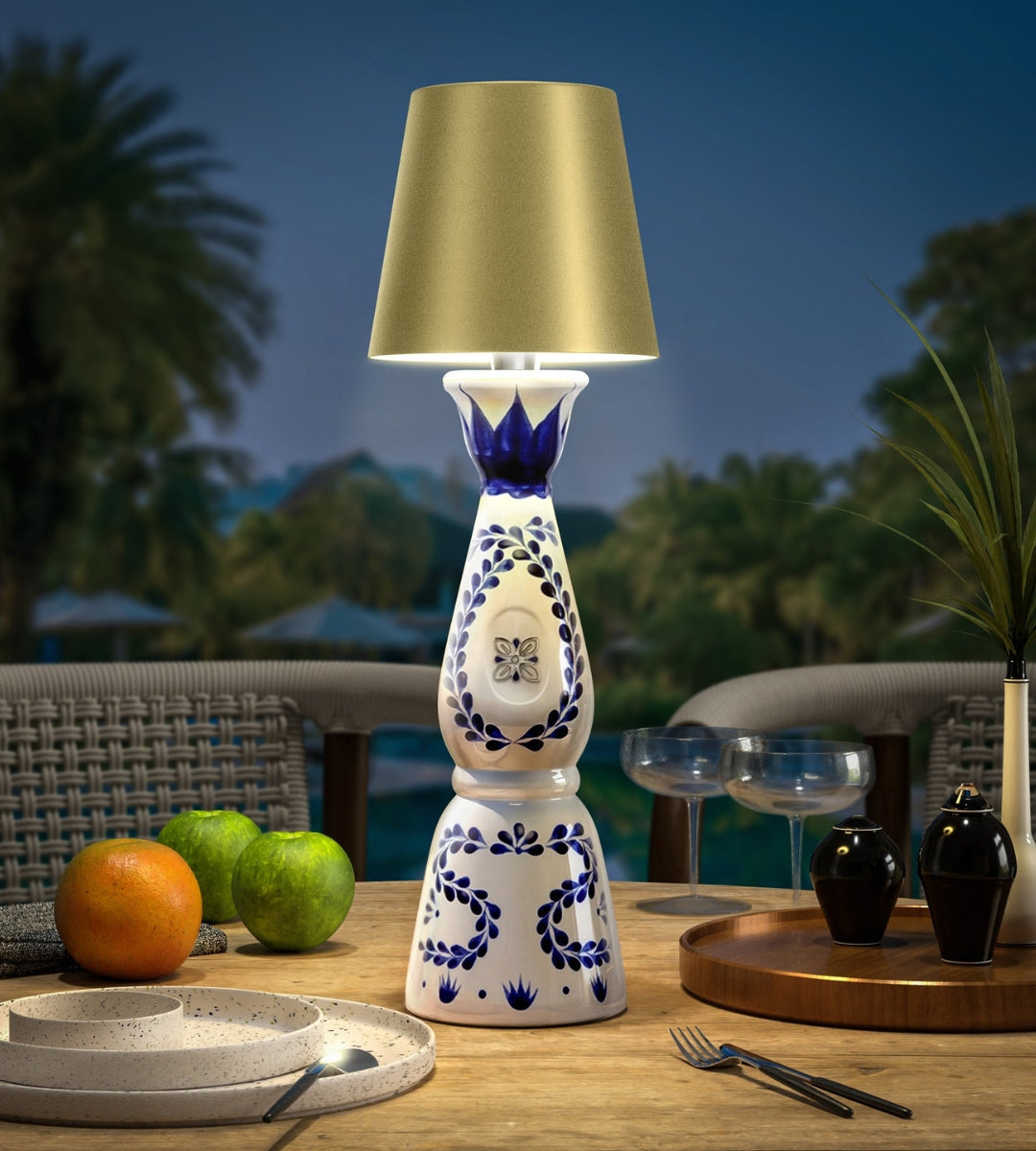 Design‑Lampe Flaschenform | Innen & Außen | LED Ambientelicht