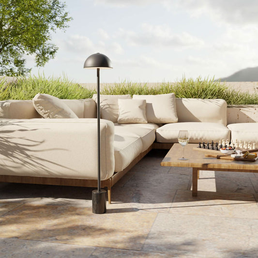 Akku-LED-Stehleuchte | Kabellos | Innen- & Außenbeleuchtung