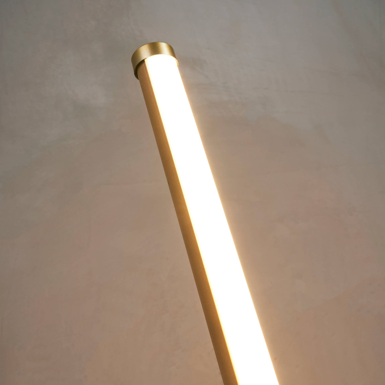 Stehlampe | LED dimmbar | Modernes Design | Wohnzimmer & Schlafzimmer