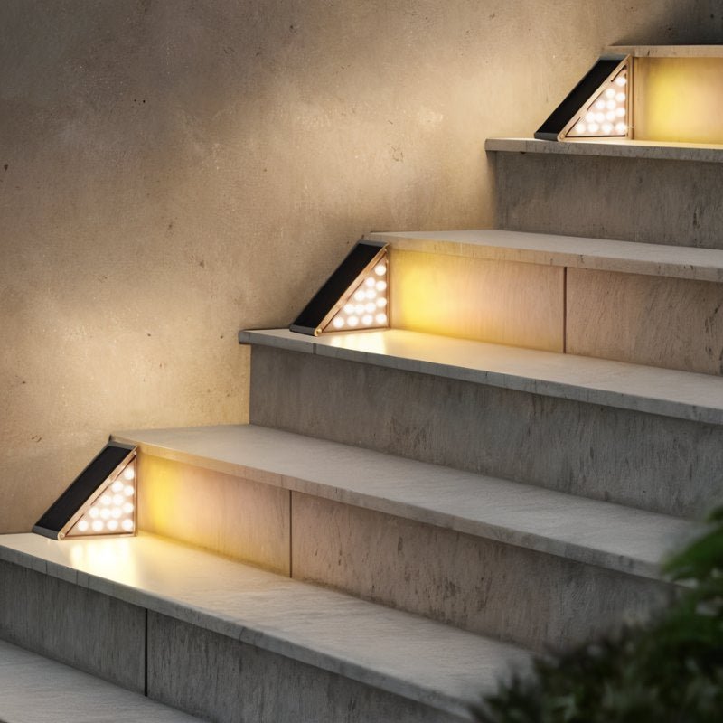 Solar-Stufenleuchte LED | Dreiecksdesign | IP65 Außenleuchte | Treppen & Wege